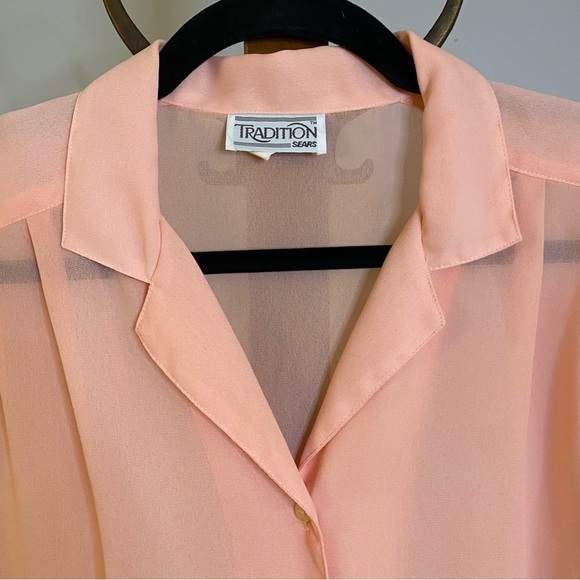 Vintage Peach Blouse - Picture 3 of 4